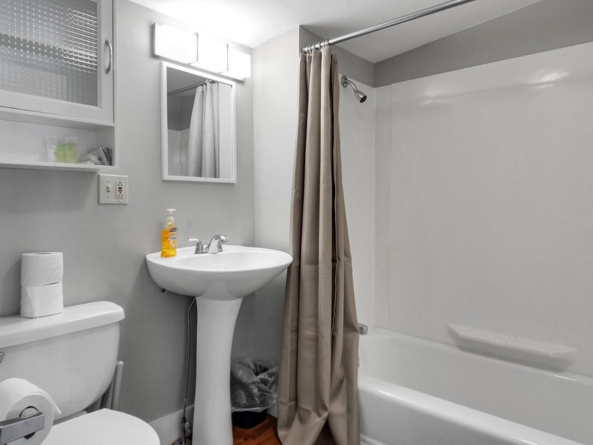 The Thistle Inn Boothbay Harbor Bagian luar foto