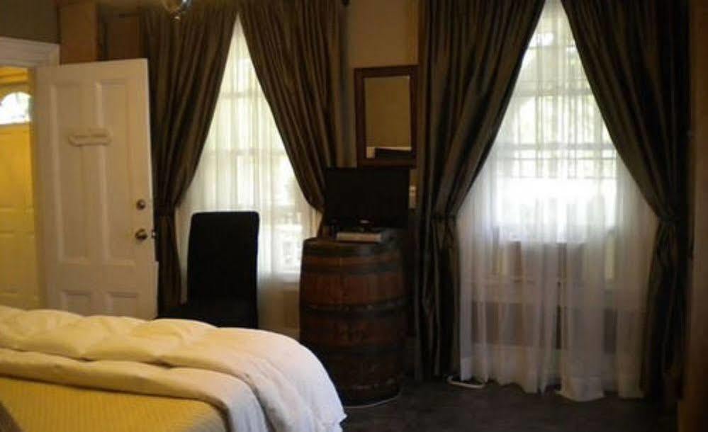 The Thistle Inn Boothbay Harbor Bagian luar foto